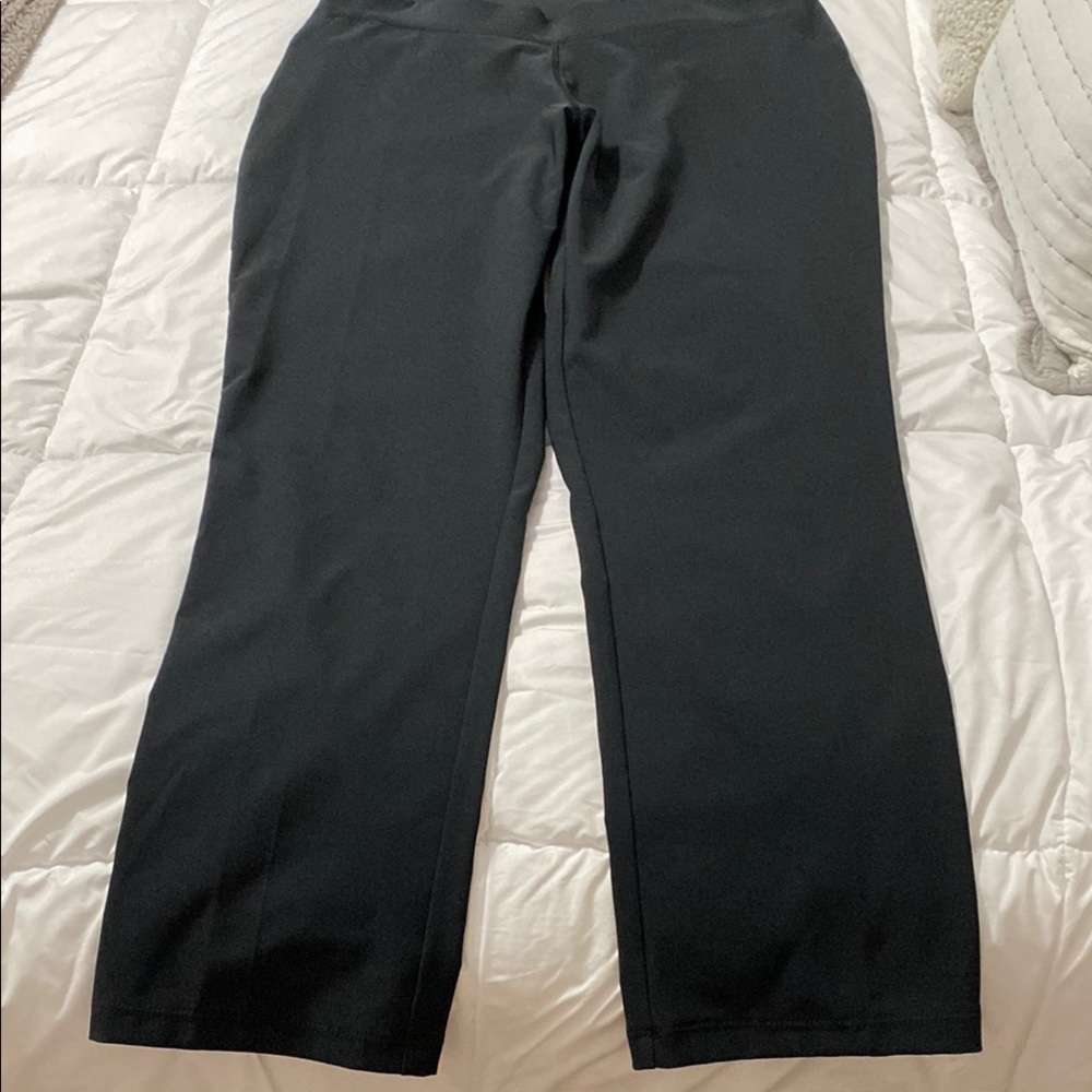 Columbia Black Straight Leg Pants
